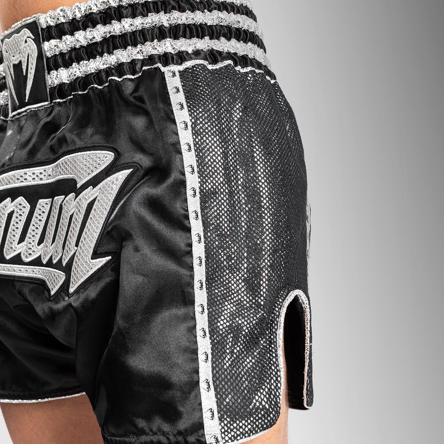 venum-absolute-2-0-muay-thai-shorts-schwarz-silber image 6