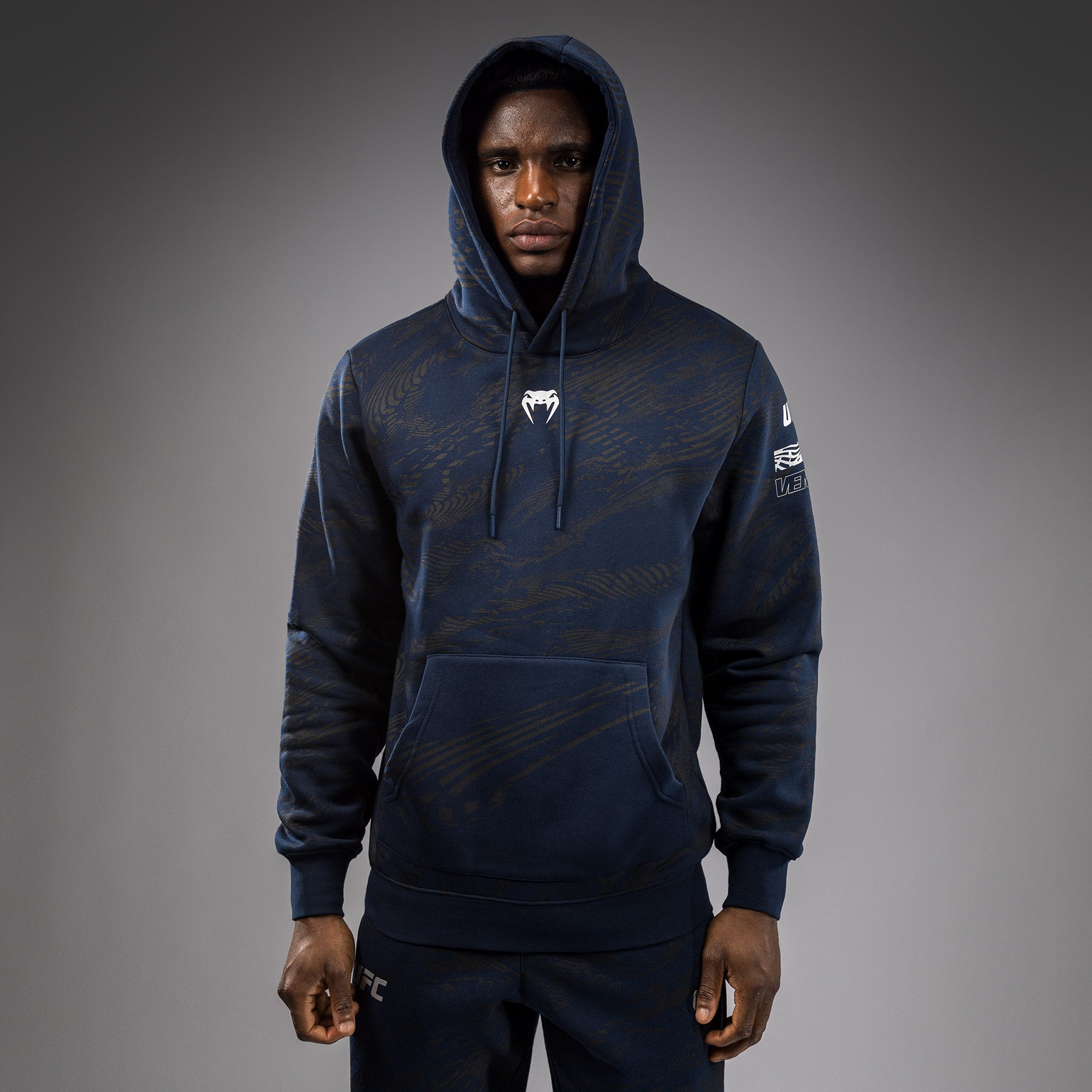 venum-ufc-fusion-fight-week-herren-hoodie-ozeanisches-blau image 6