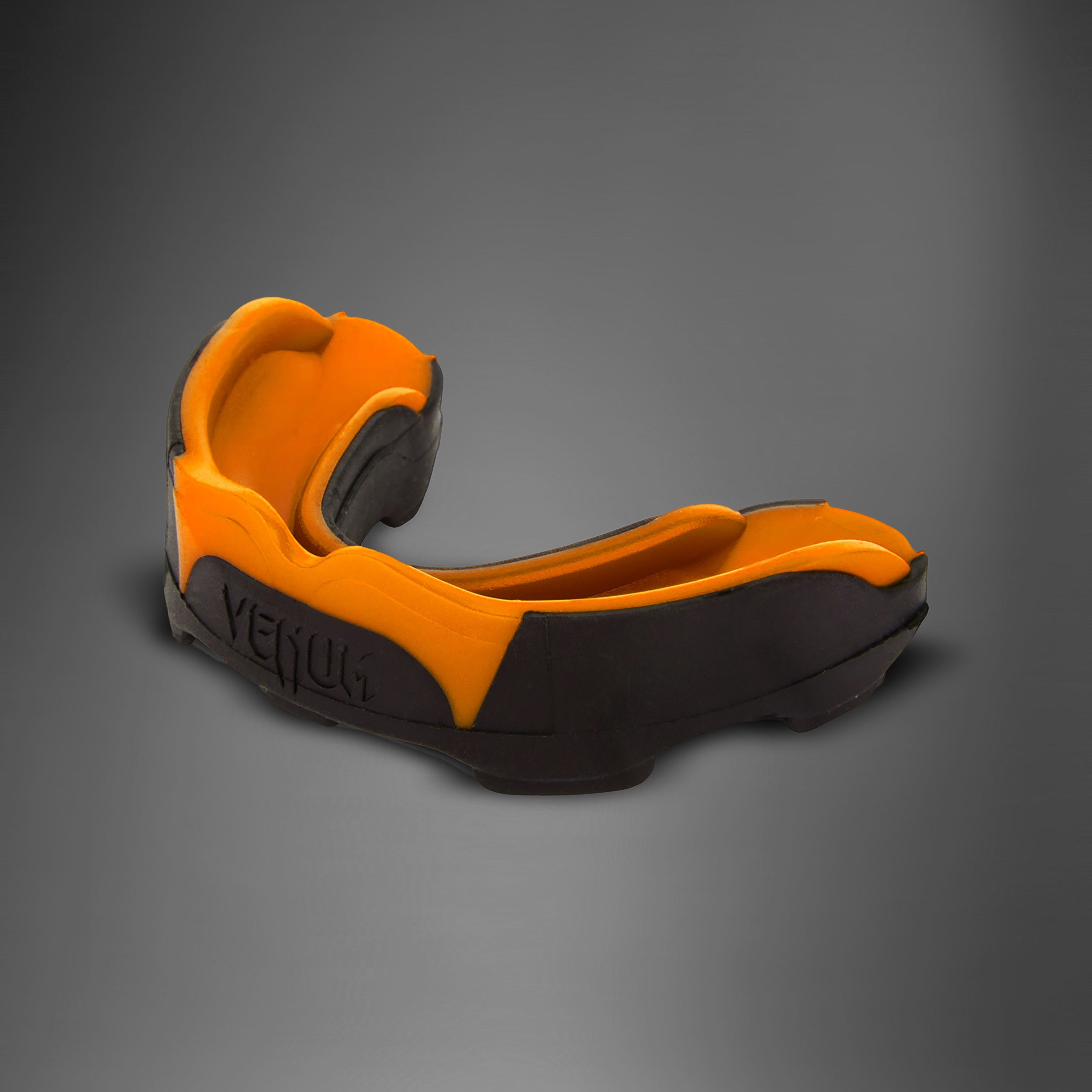 venum-predator-mundschutz-schwarz-orange image 3