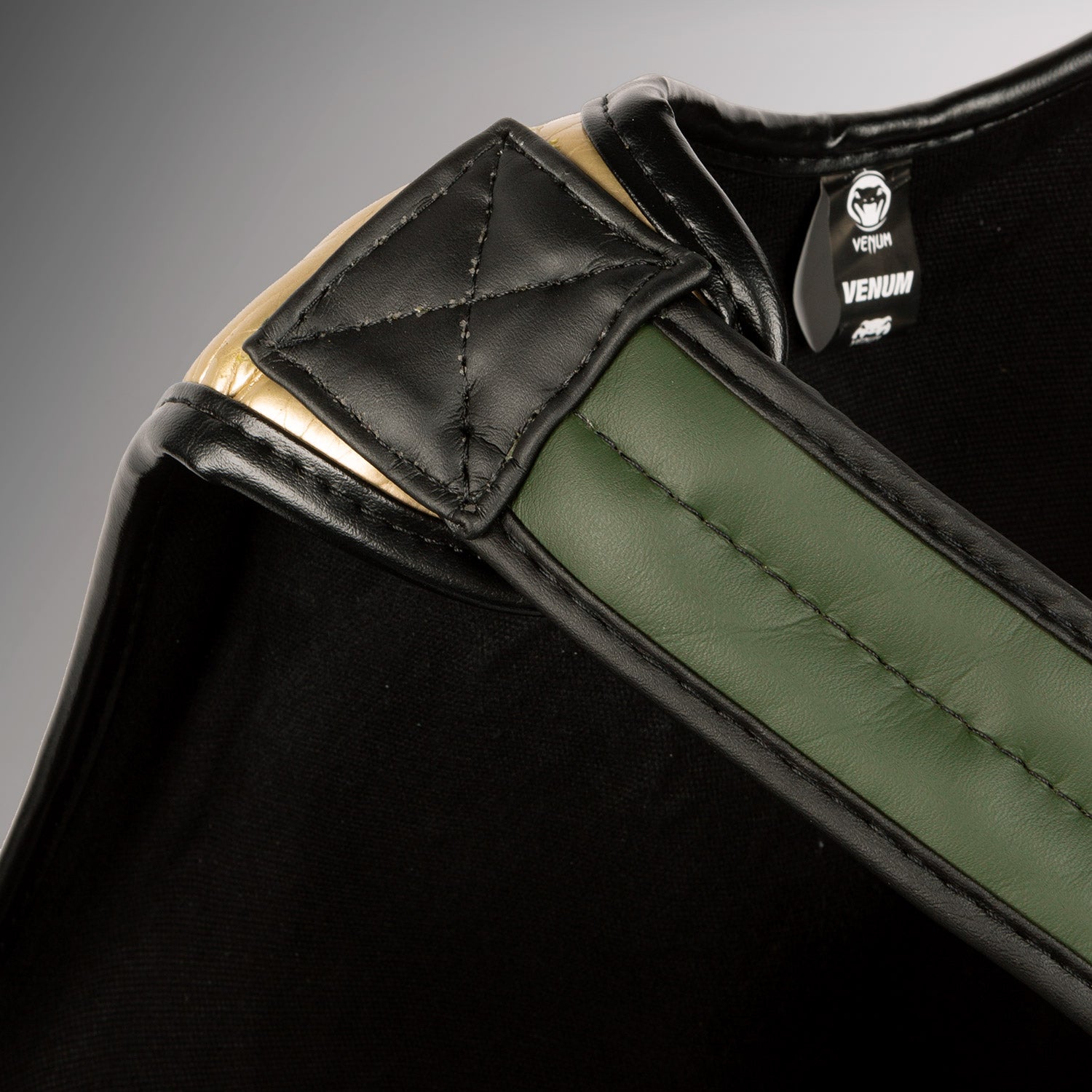 venum-elite-bauchschutz-body-protector-schwarz-wei image 5