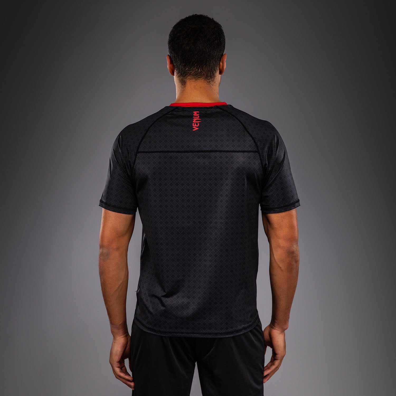 venum-x-roger-gracie-signature-dry-tech-t-shirt-schwarz-rot image 4