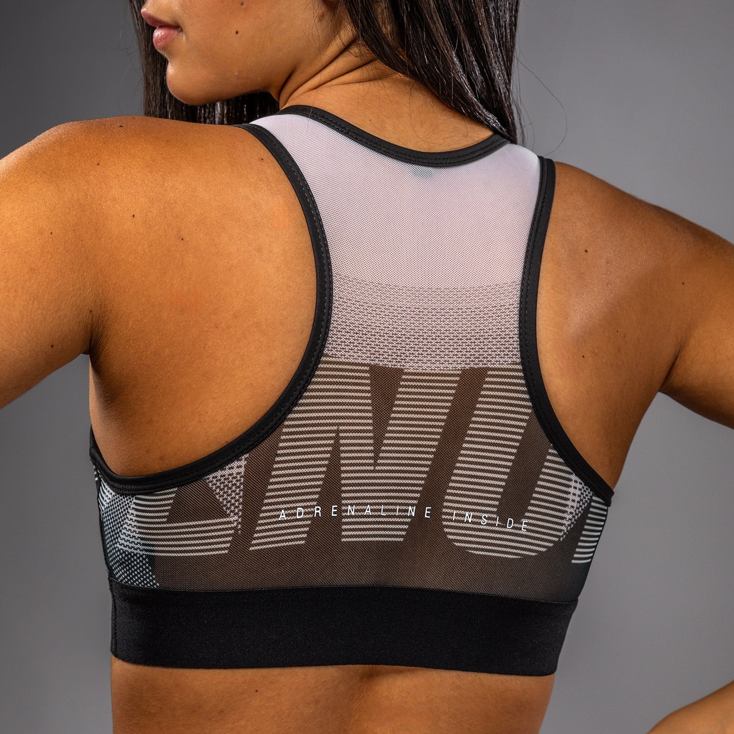 venum-adrenaline-damen-sport-bh-schwarz-elfenbein image 6