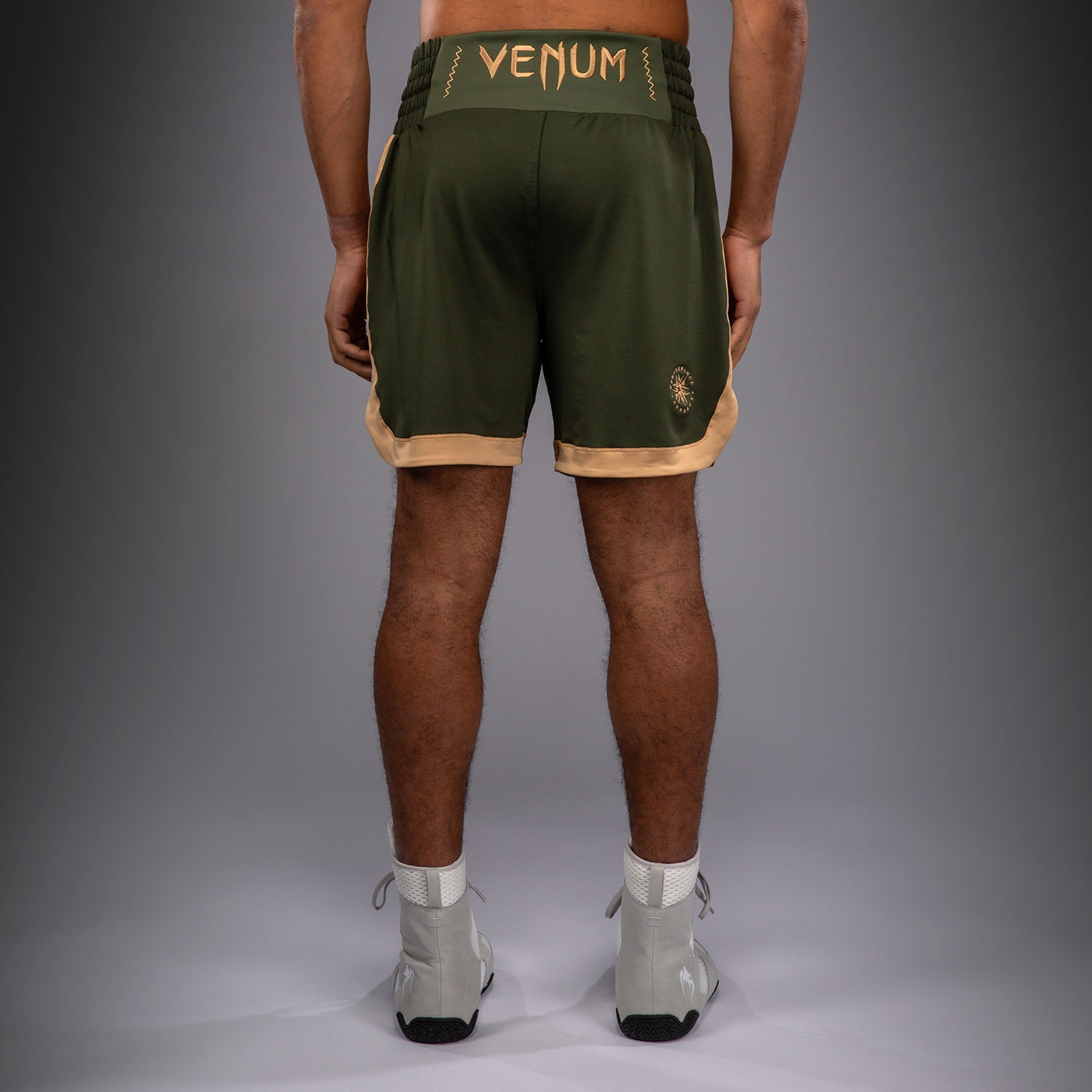 venum-classic-boxshorts-olivgr-n-sand image 3