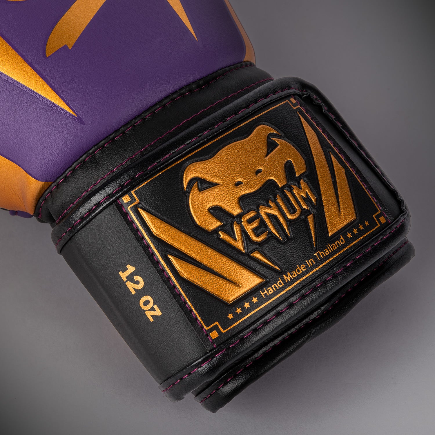venum-elite-boxhandschuhe-spezialausgabe-dunkellila image 3