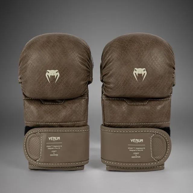 venum-impact-evo-scales-mma-sparringhandschuhe-braun image 1