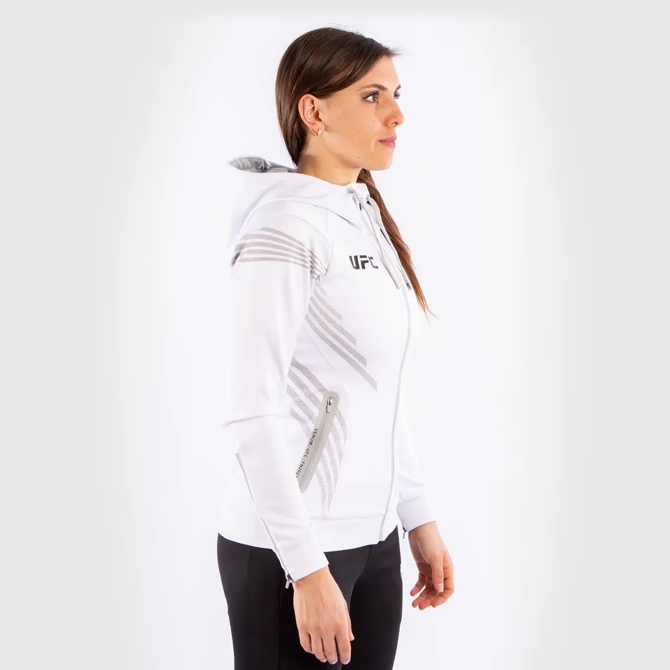 ufc-venum-authentic-fight-night-damen-walkout-hoodie-wei-personalisiert image 1