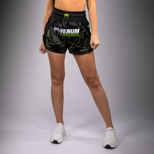 venum-training-camp-4-0-muay-thai-shorts-damen-schwarz-neongr-n image 1