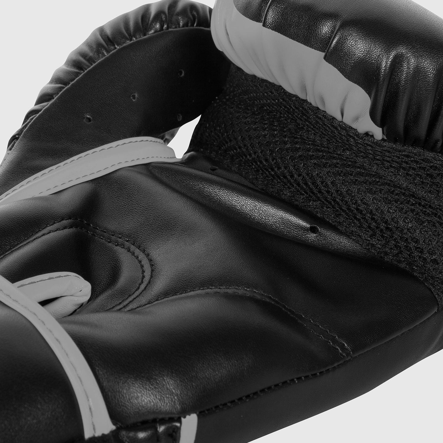 venum-challenger-2-0-boxhandschuhe-schwarz-grau image 4