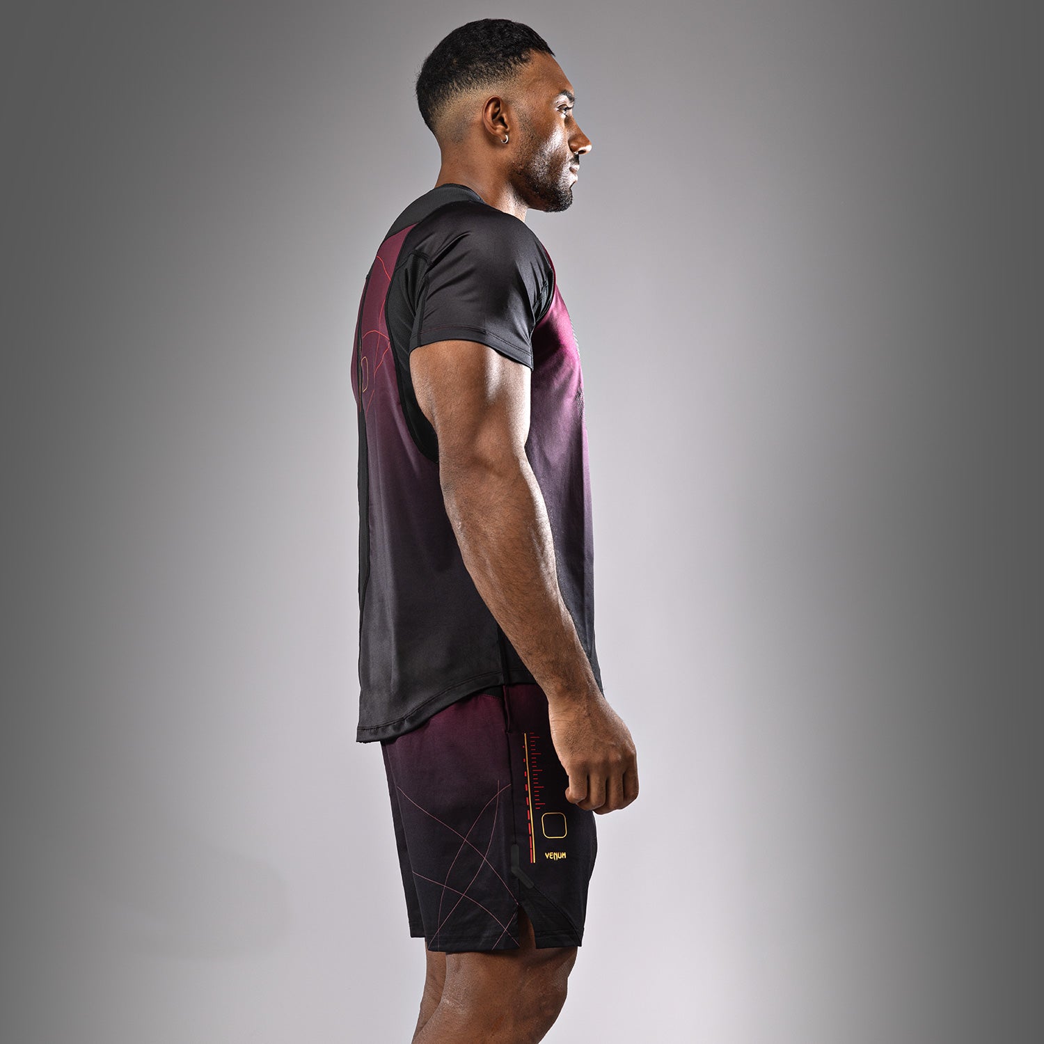 venum-tactical-xt-dry-tech-t-shirt-herren-schwarz-burgund-gold image 5
