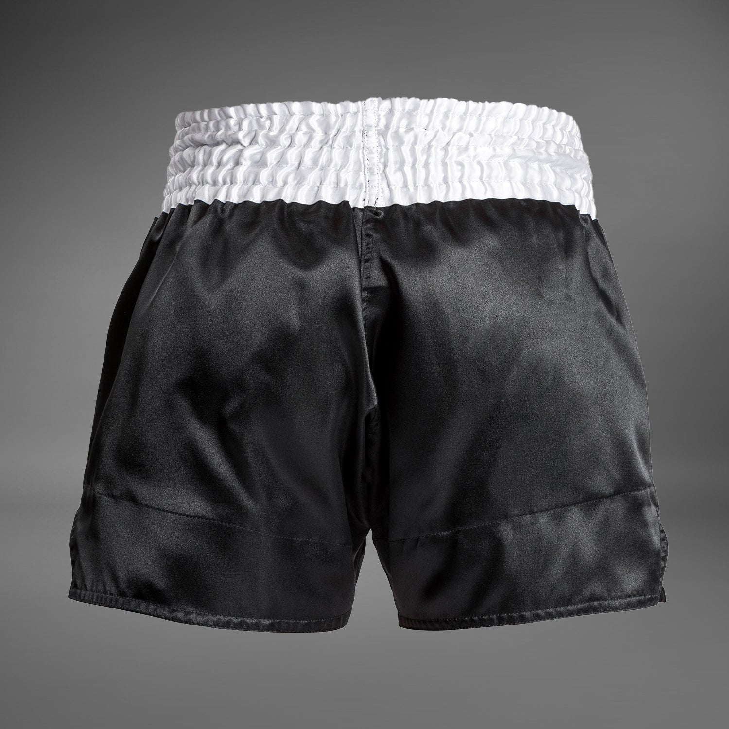 venum-classic-muay-thai-shorts-wei-schwarz-wei image 2