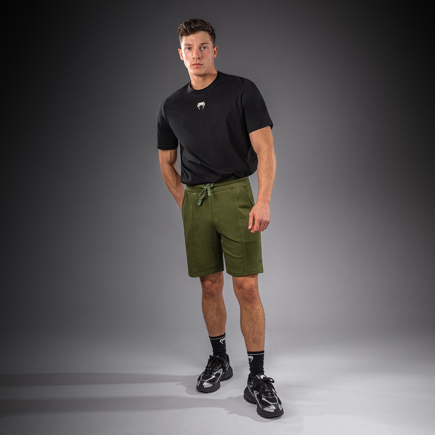 venum-classic-fleece-cotton-shorts-herren-khaki image 7