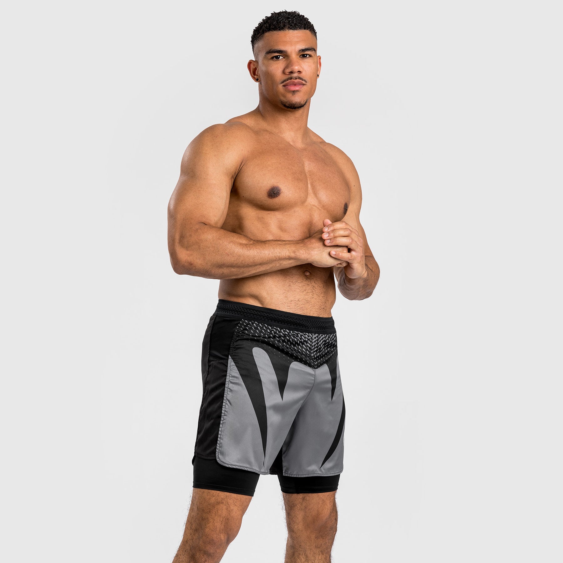 venum-attack-herren-fightshorts-schwarz image 2