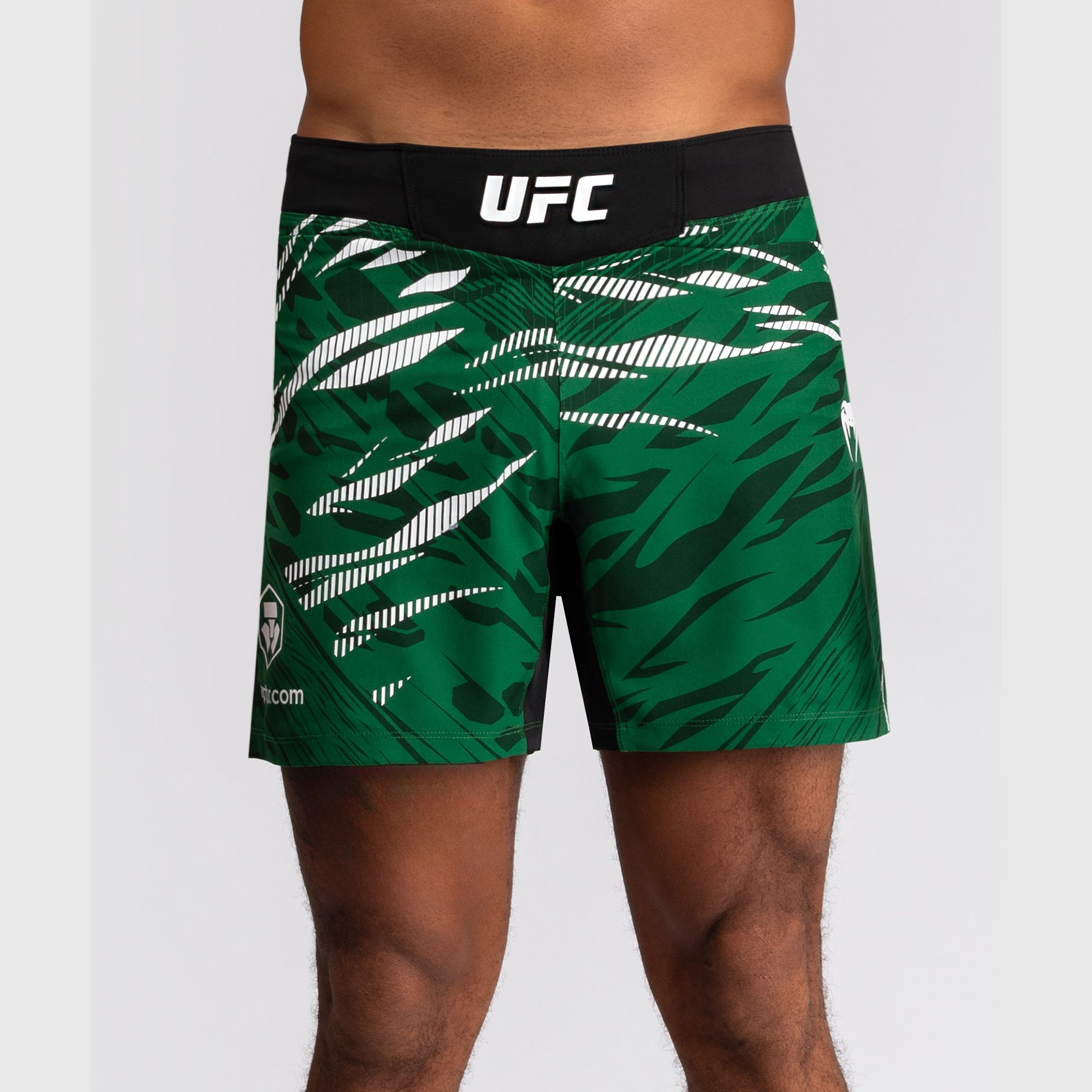 ufc-fusion-by-venum-authentic-fight-night-fight-short-herren-short-fit-gr-n image 5