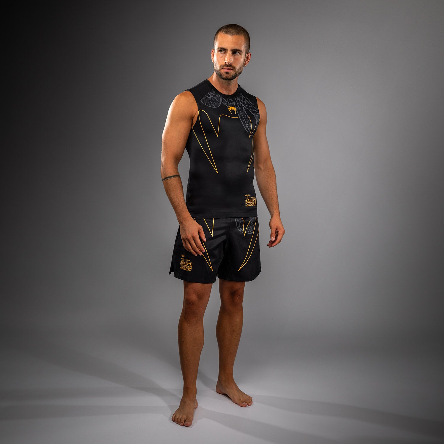 venum-serpenti-rmelloses-rashguard-herren-schwarz-silber-gold image 7