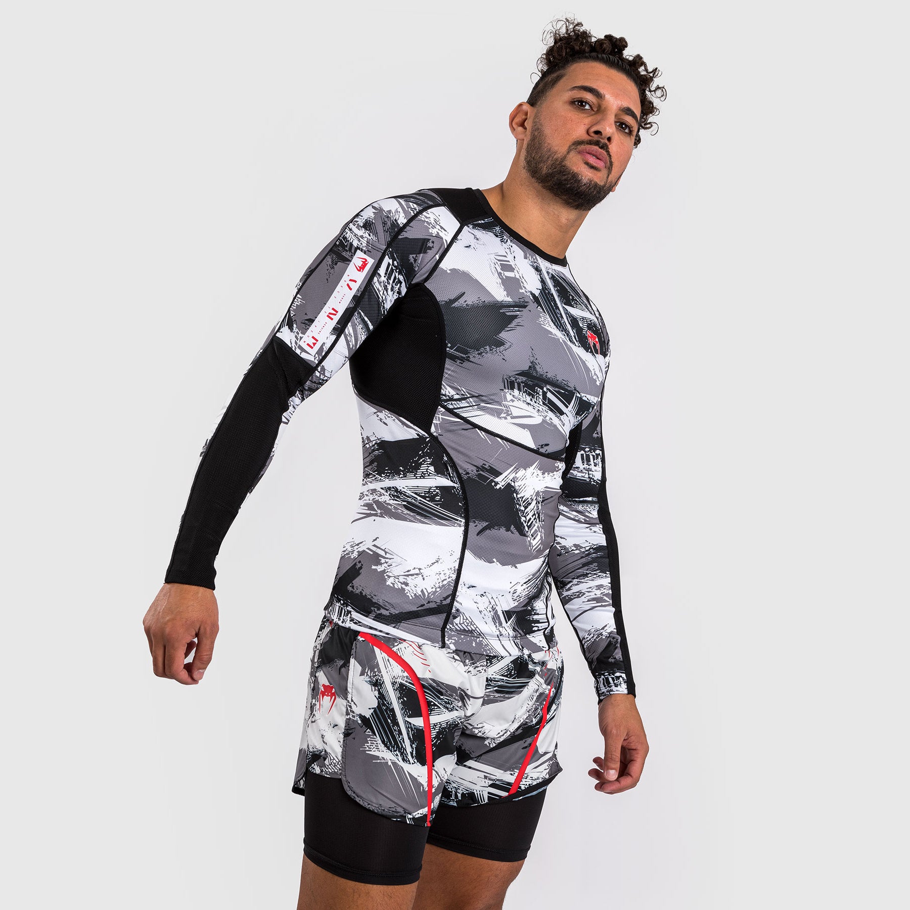venum-electron-3-0-rashguard-langarm-herren-grau-rot image 2
