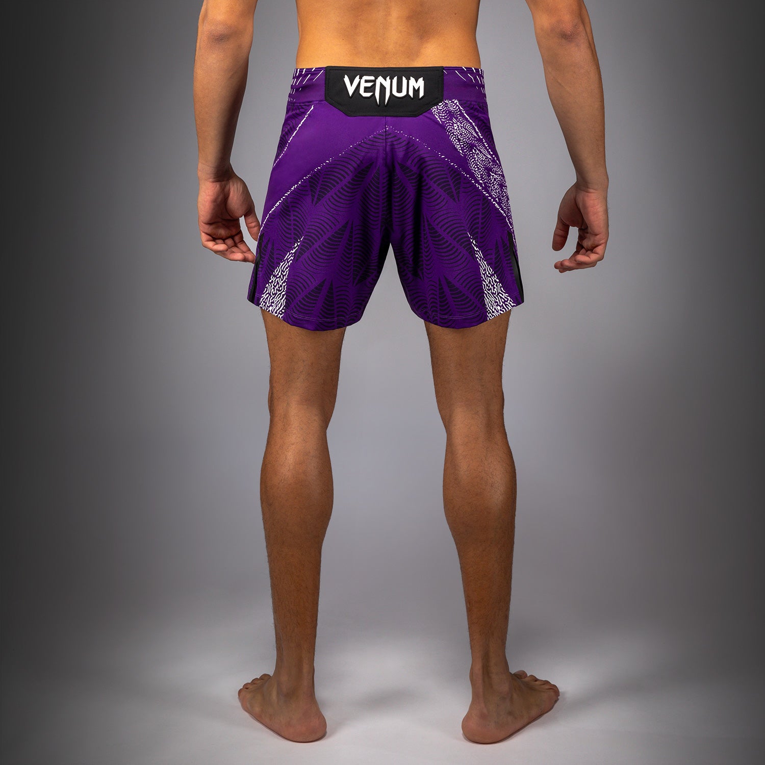 ufc-zenith-by-venum-authentic-fight-night-fight-short-herren-lila-personalisiert image 6