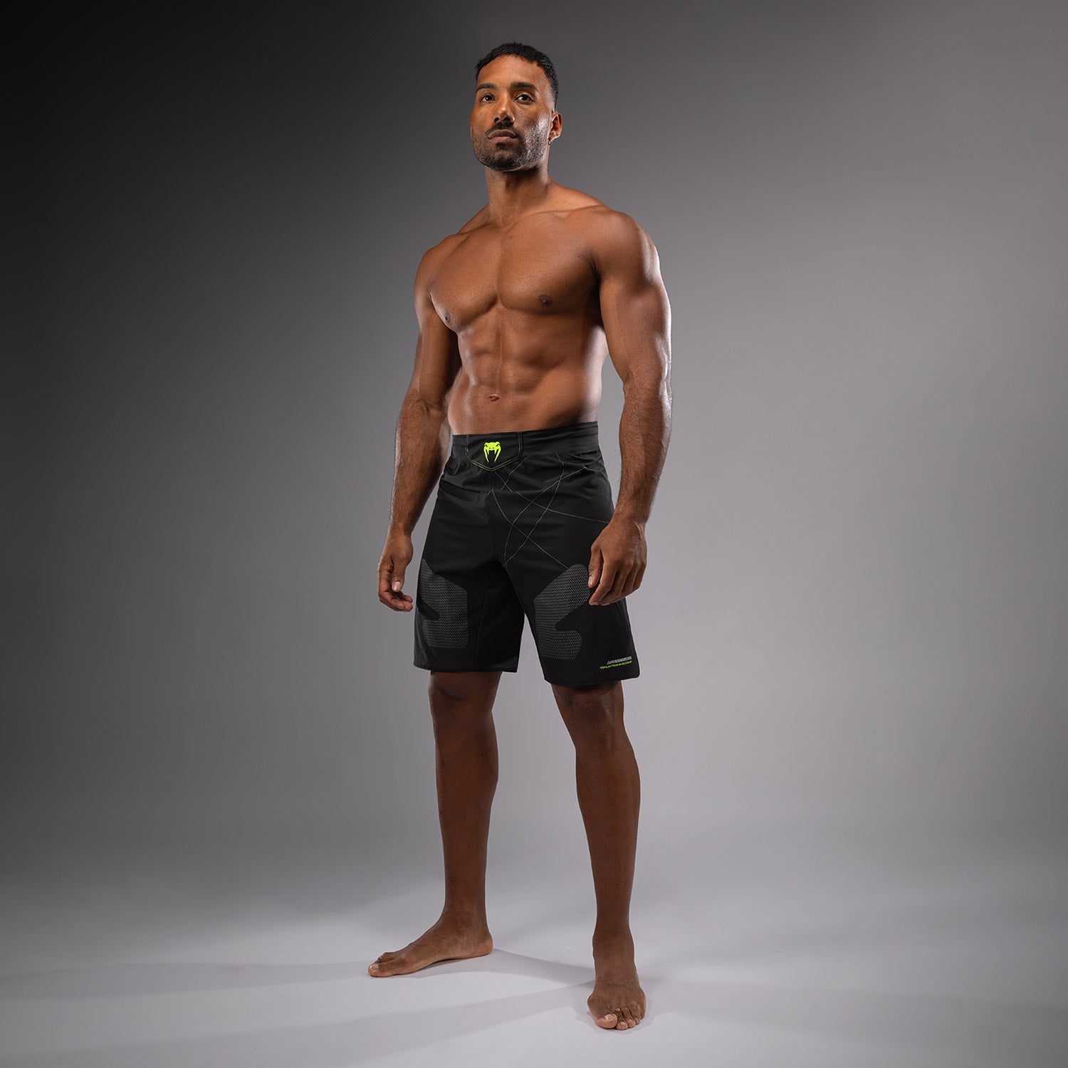 venum-training-camp-4-0-fight-shorts-schwarz-neongr-n-herren image 2
