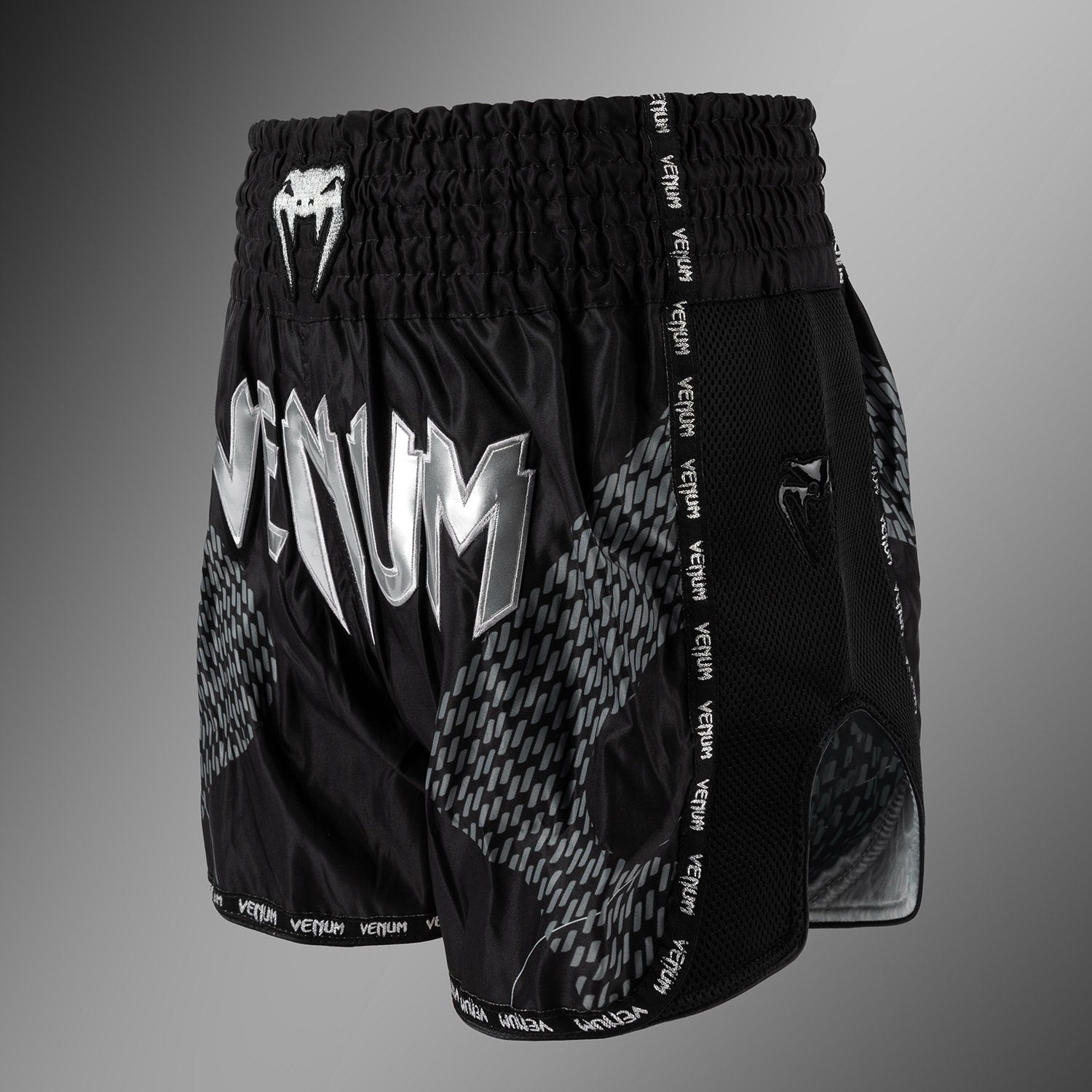 venum-nexus-muay-thai-shorts-schwarz-silber image 4