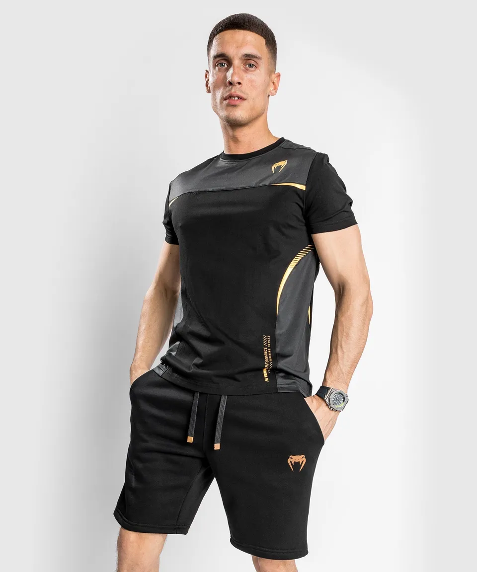 venum-tempest-2-0-t-shirt-schwarz-gold image 1