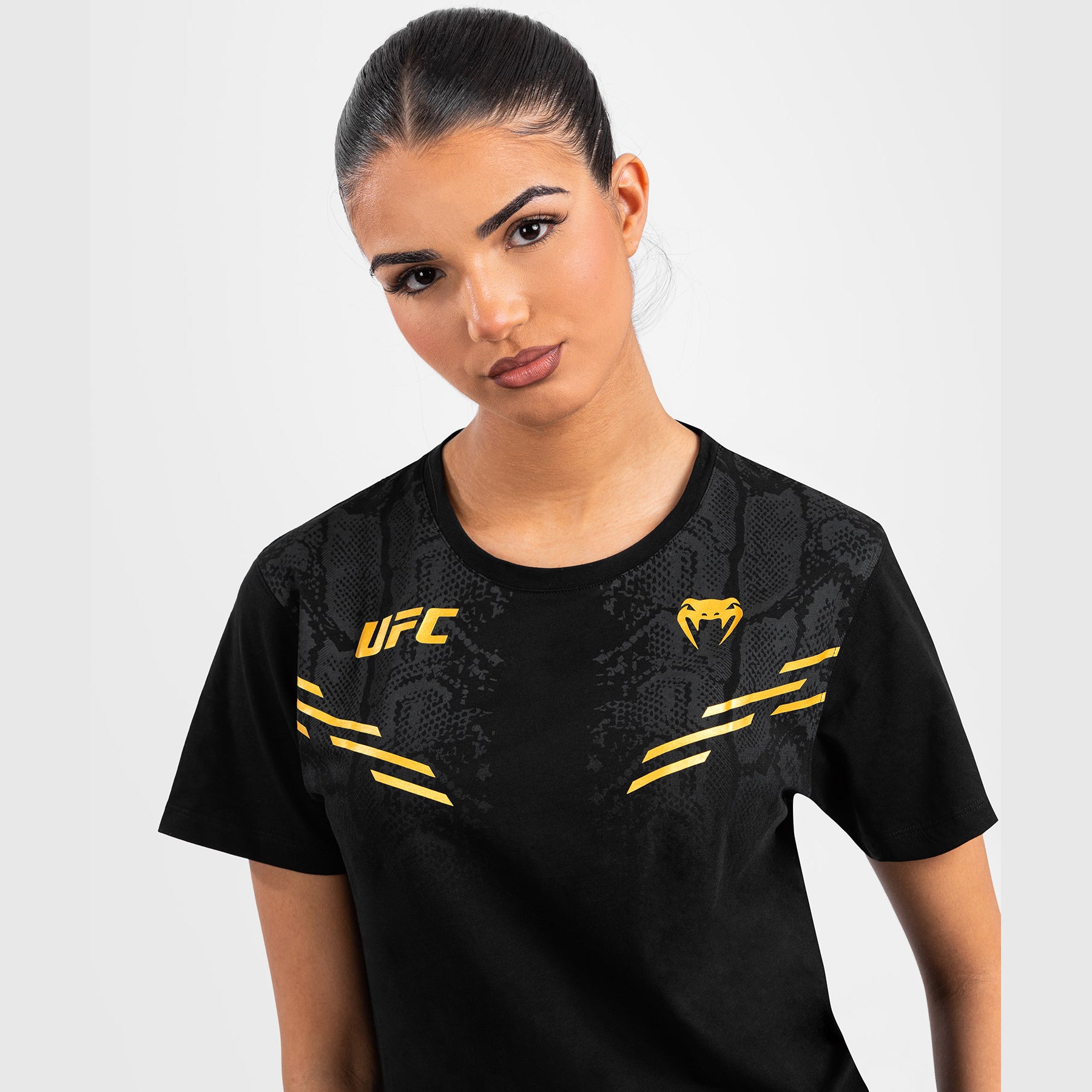 ufc-adrenaline-by-venum-replica-damen-t-shirt-champion-schwarz-gold image 4