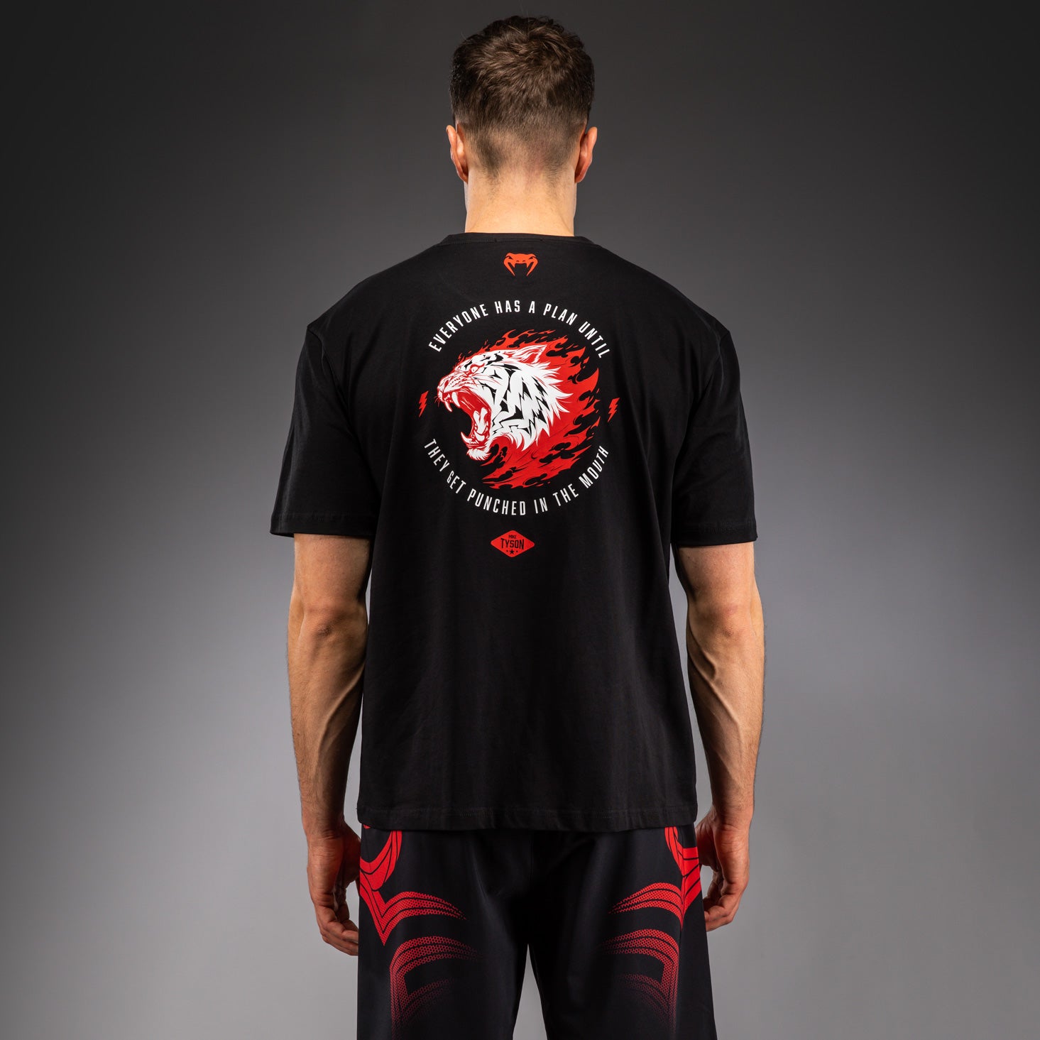 venum-x-mike-tyson-tiger-t-shirt-herren-tiefschwarz image 3