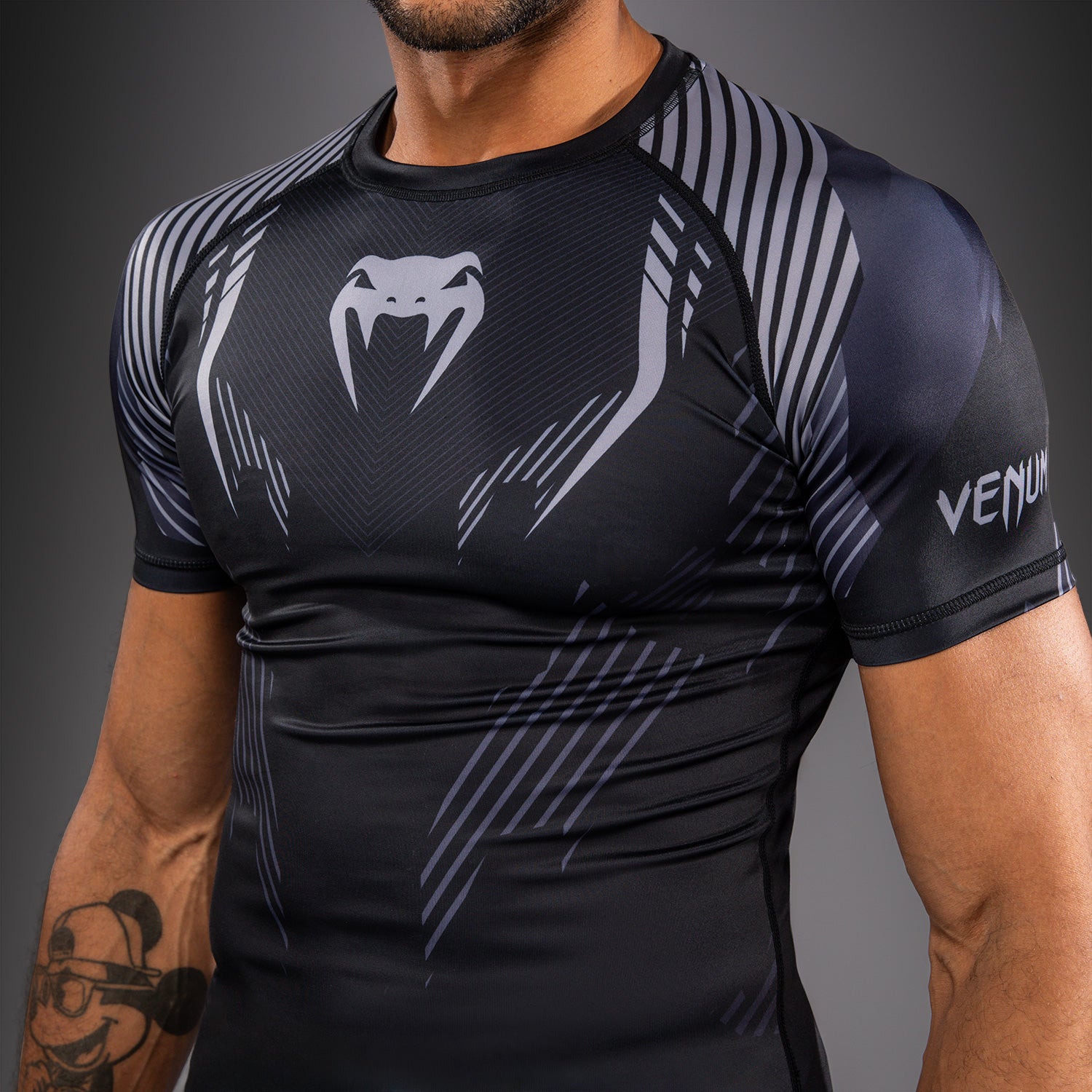 venum-no-gi-6-0-rashguard-kurzarm-schwarz-grau image 6