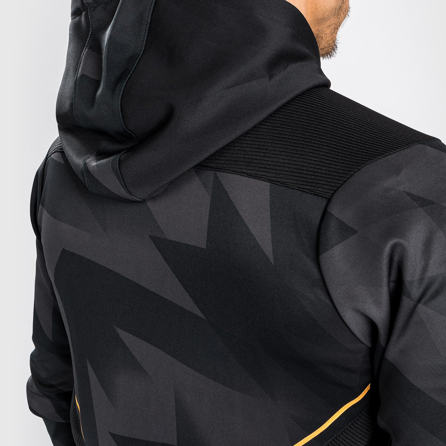 venum-razor-kapuzen-sweatshirt-mit-rei-verschluss-schwarz-gold image 2