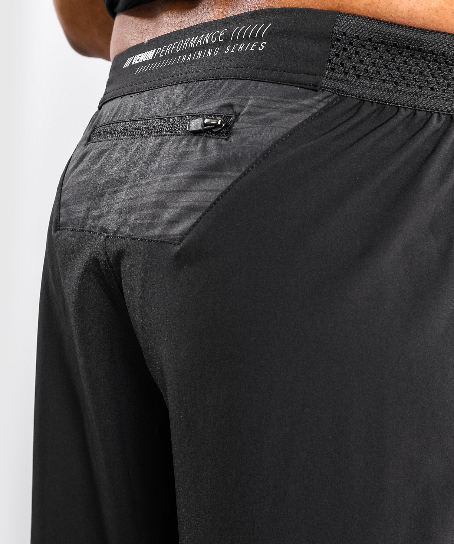 venum-tempest-2-0-sport-shorts-herren-schwarz-grau image 4