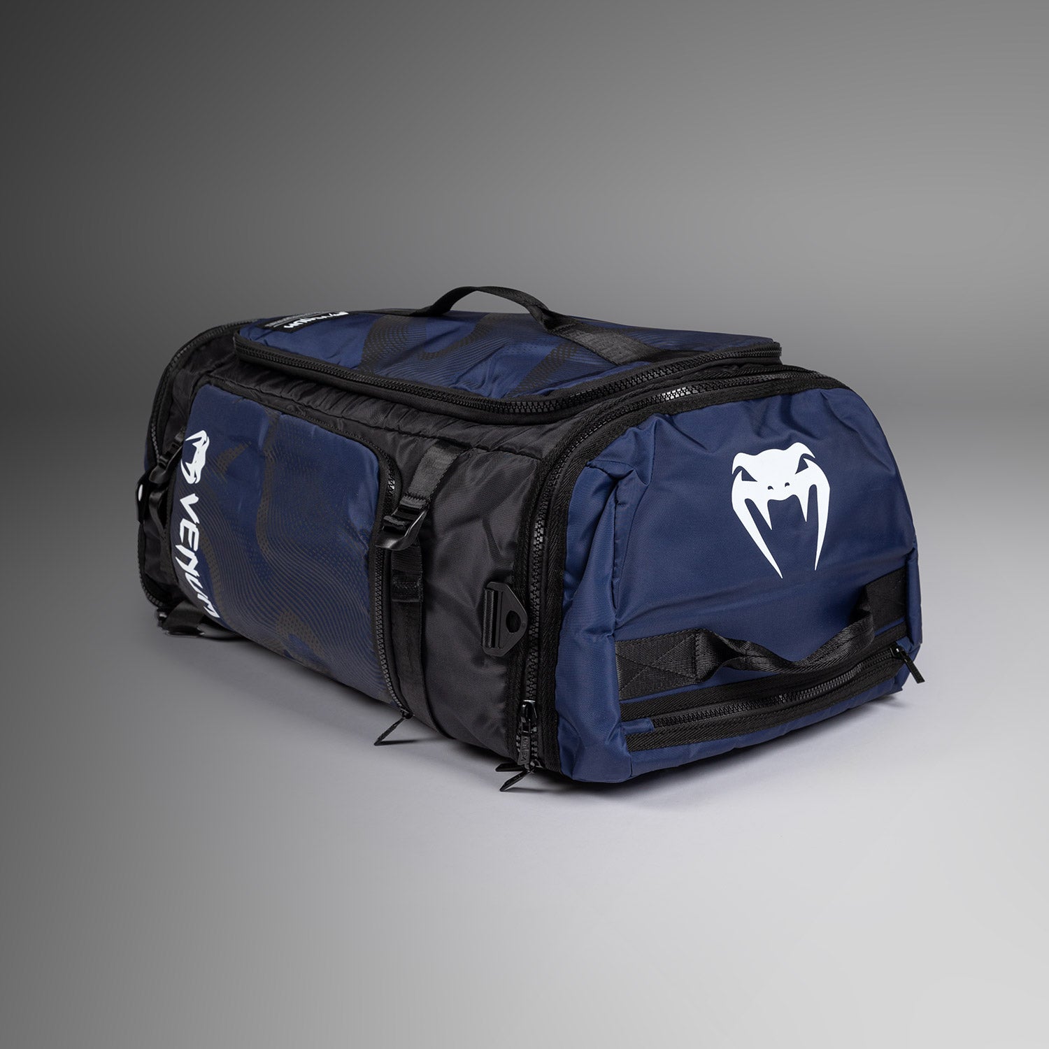 venum-trainer-hybrid-sporttasche-mitternachtsblau image 3