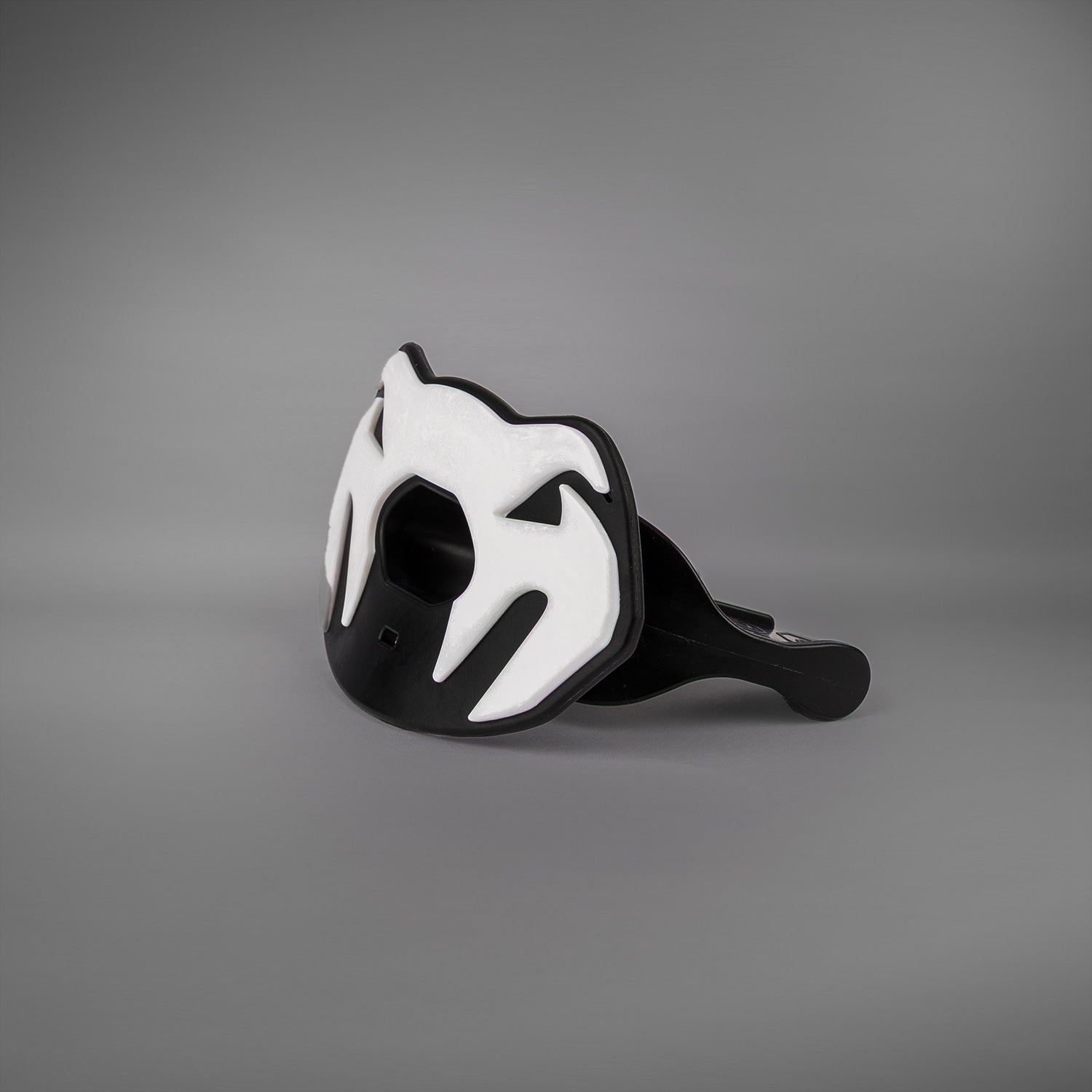 venum-elite-lipguard-logo-edition-mundschutz-schwarz-wei image 3