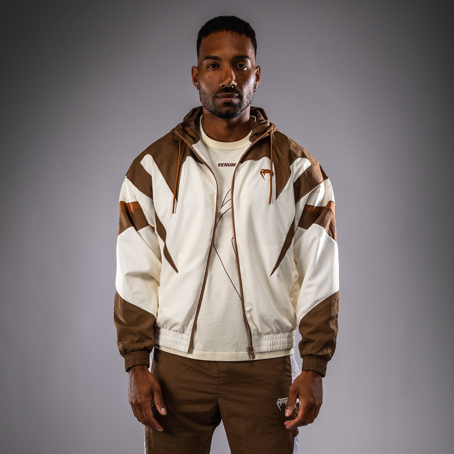 venum-attack-90-tracksuit-jacke-herren-dunkelbraun image 1