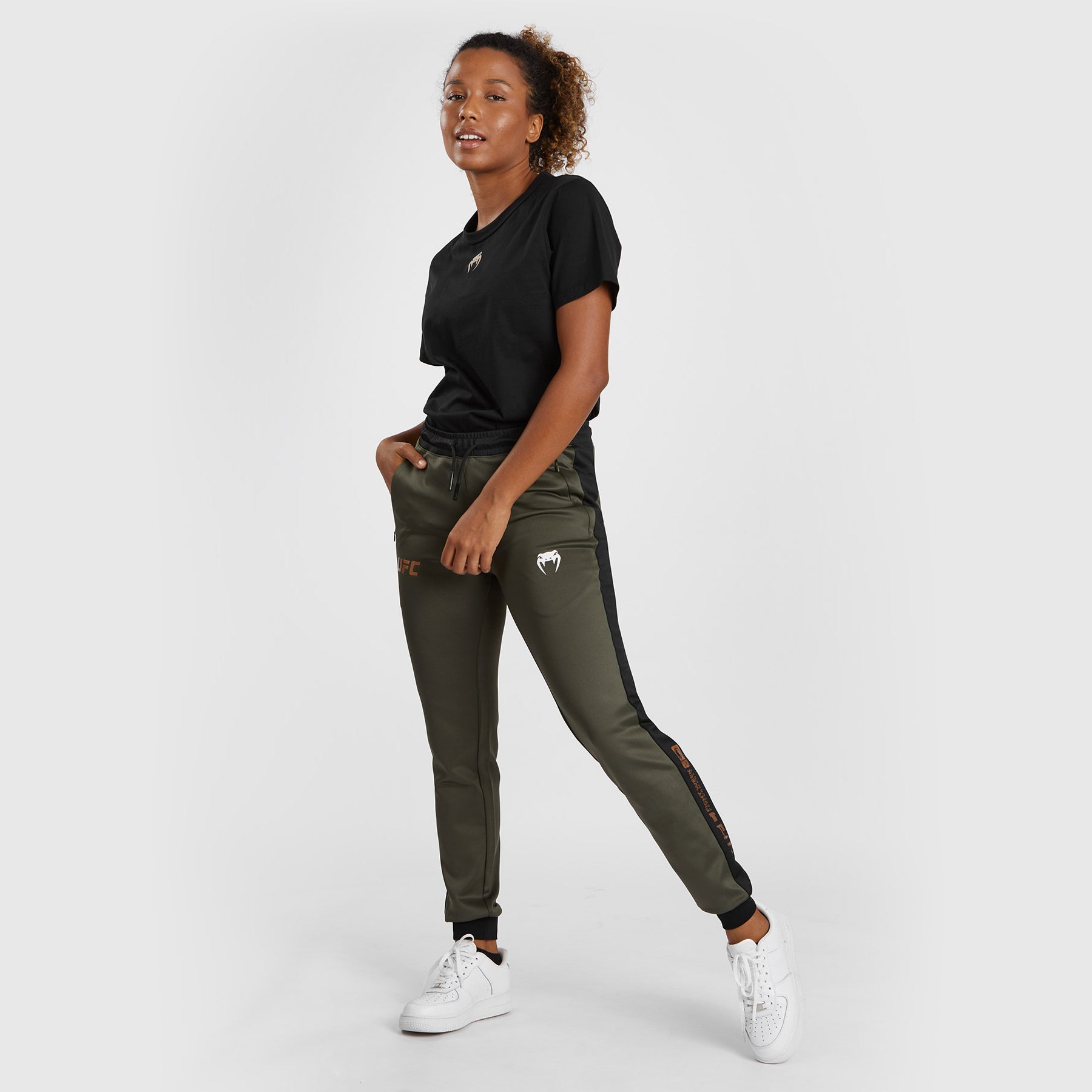 venum-ufc-adrenaline-fight-week-performance-jogginghose-damen-khaki-bronze image 4