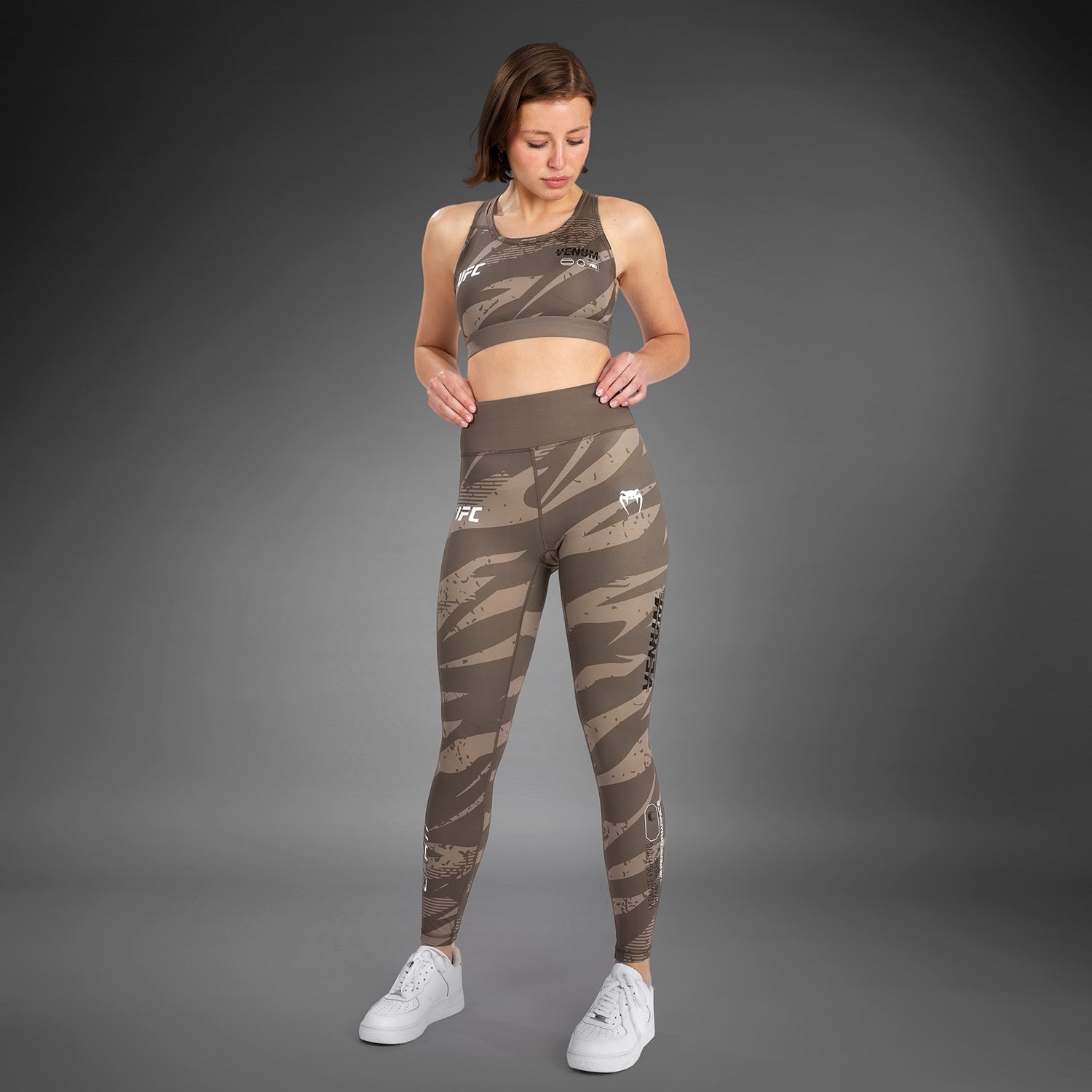 ufc-adrenaline-by-venum-fight-week-damen-performance-tight-desert-camo image 3