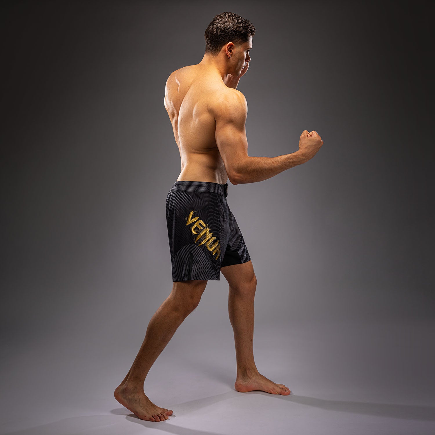 venum-galactic-3-0-fightshorts-schwarz-gold image 5