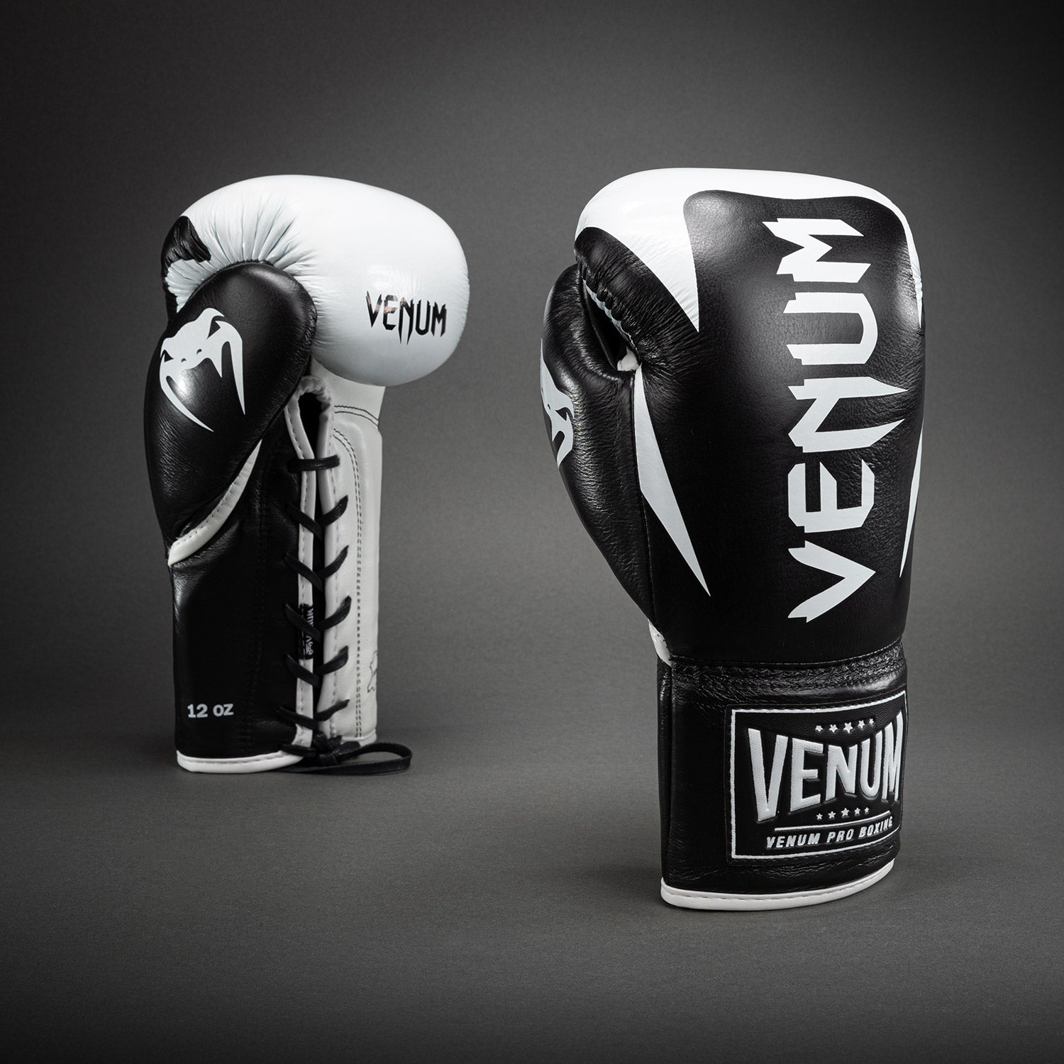 venum-hammer-pro-boxhandschuhe-mit-schn-rung-schwarz-wei image 1