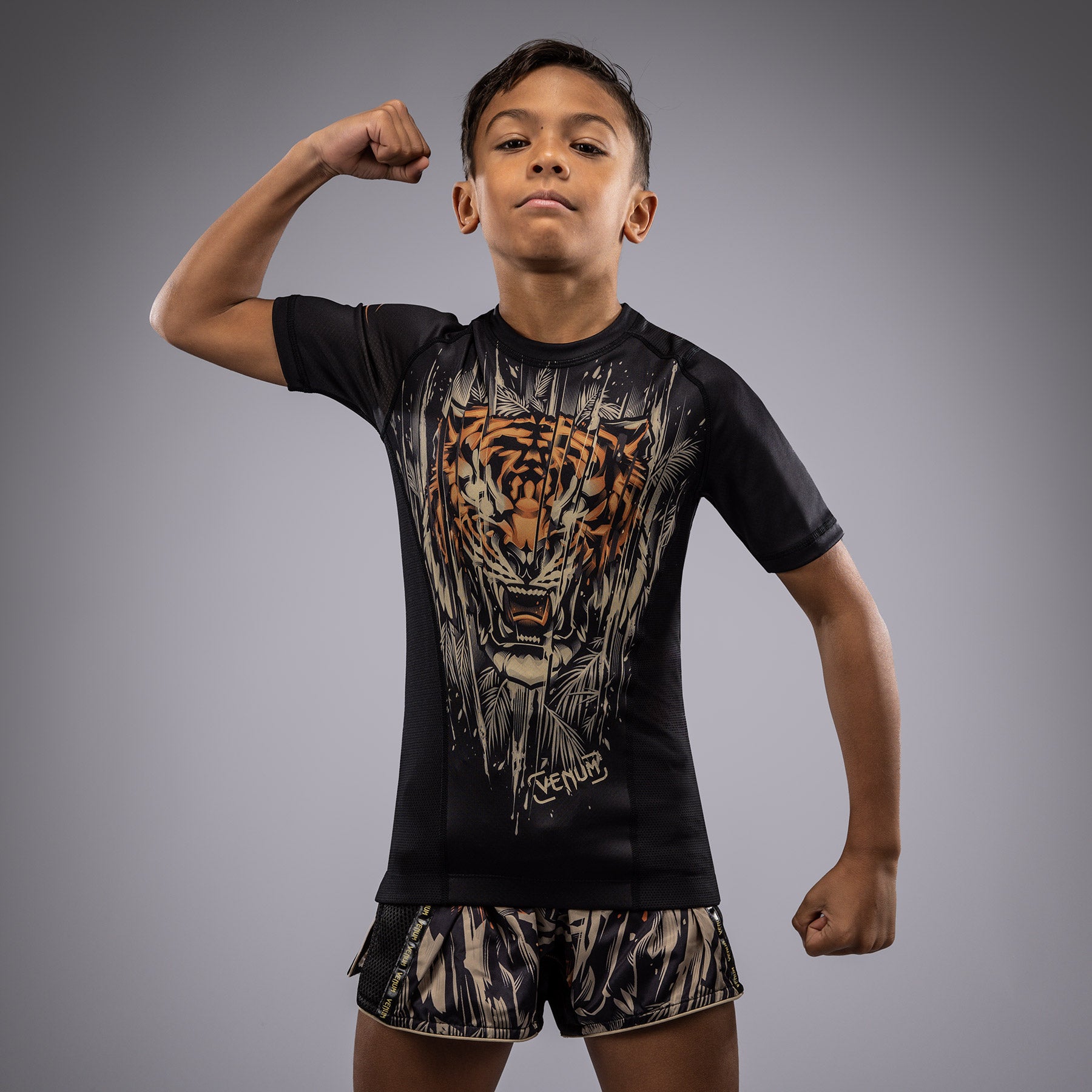venum-tiger-rashguard-kinder-kurzarm-schwarz-neon-orange image 1