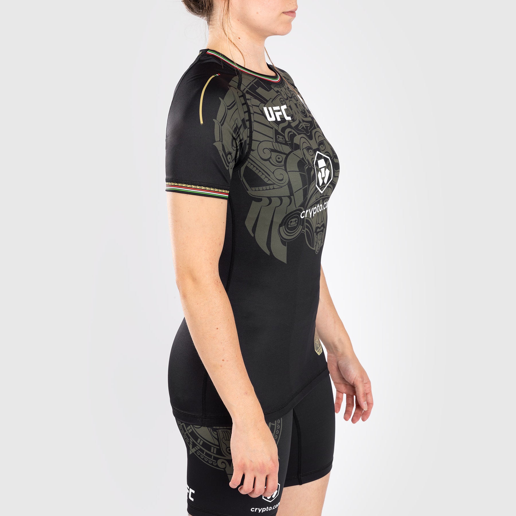 noche-ufc-by-venum-authentic-fight-night-damen-performance-kurzarm-rashguard-sch image 4
