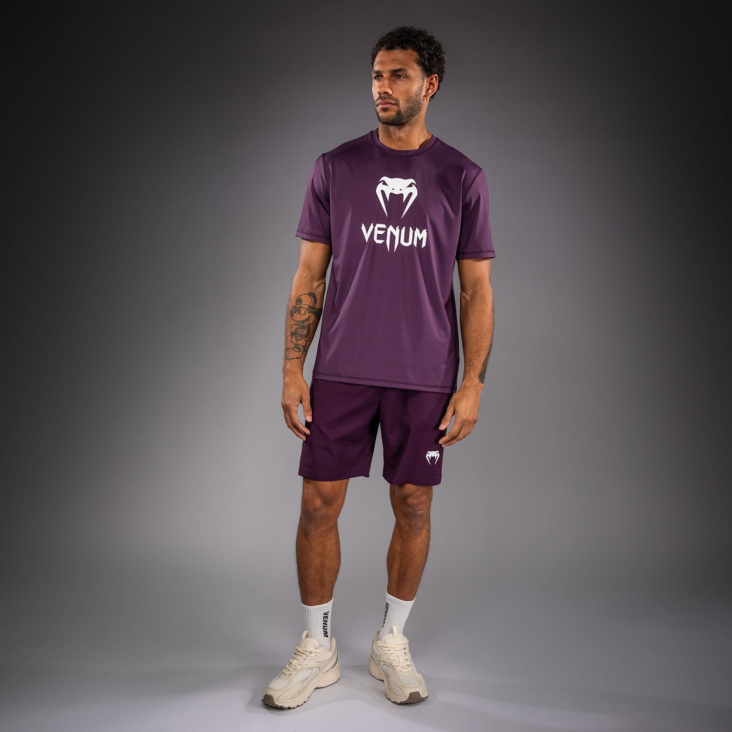 venum-classic-dry-tech-t-shirt-dunkelviolett-herren-performance-shirt-kurzarm image 2
