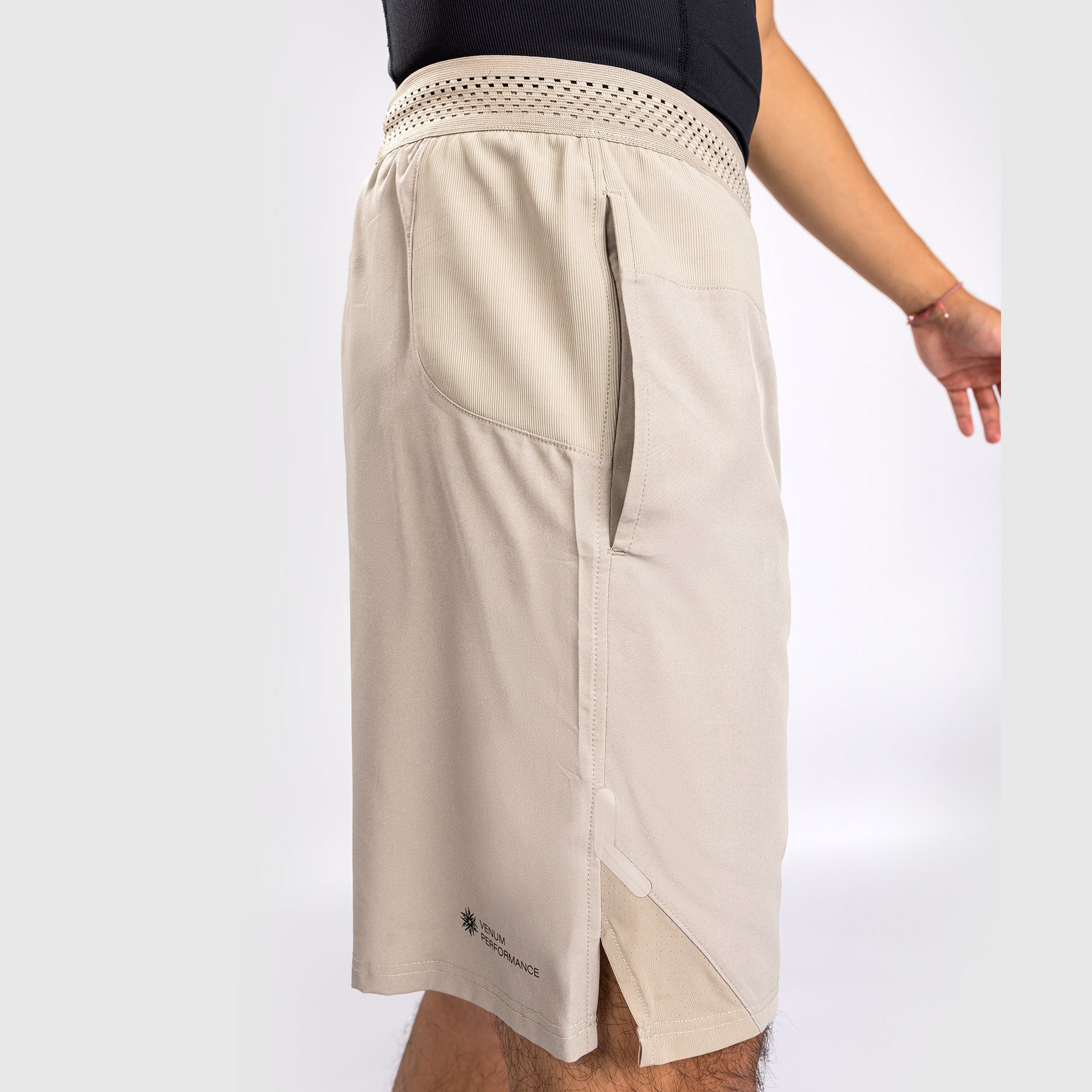 venum-g-fit-air-trainingsshorts-sand image 6