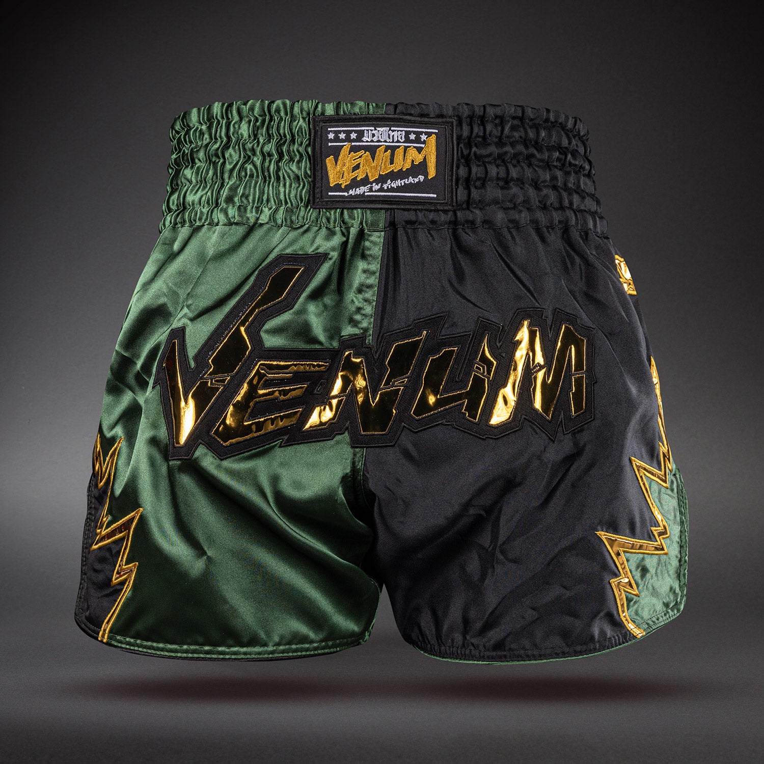 venum-inferno-2-0-muay-thai-shorts-schwarz-khaki image 1