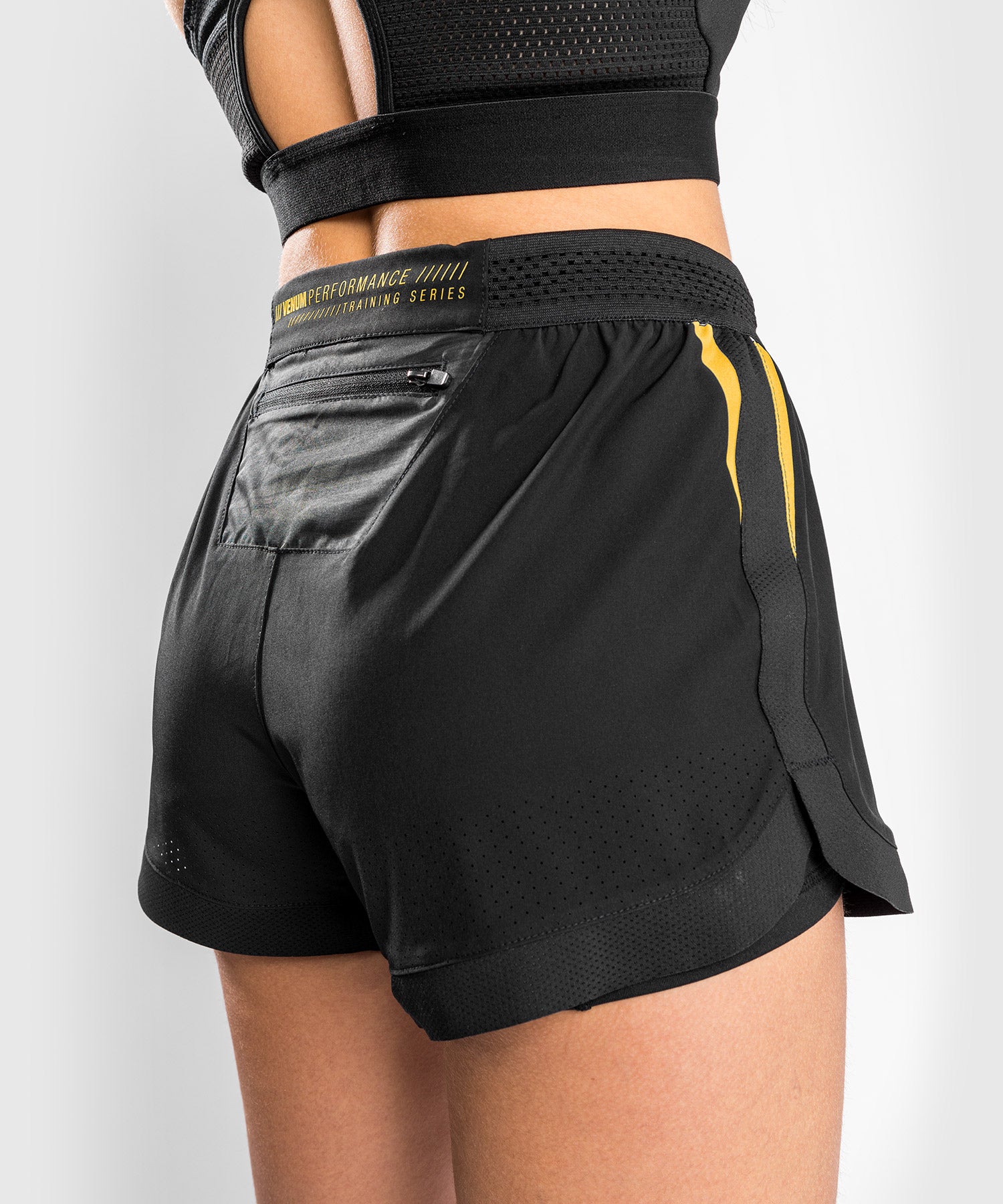 venum-tempest-2-0-sport-shorts-damen-schwarz-gold image 5