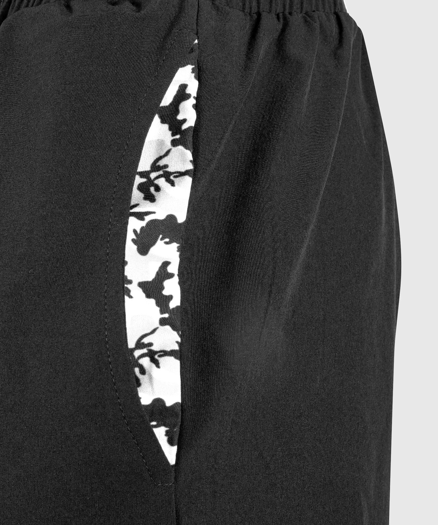 venum-classic-trainingsshorts-schwarz-wei image 7