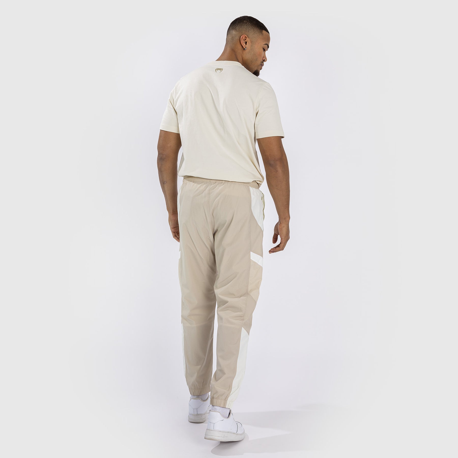 venum-attack-90-jogginghose-herren-beige image 2