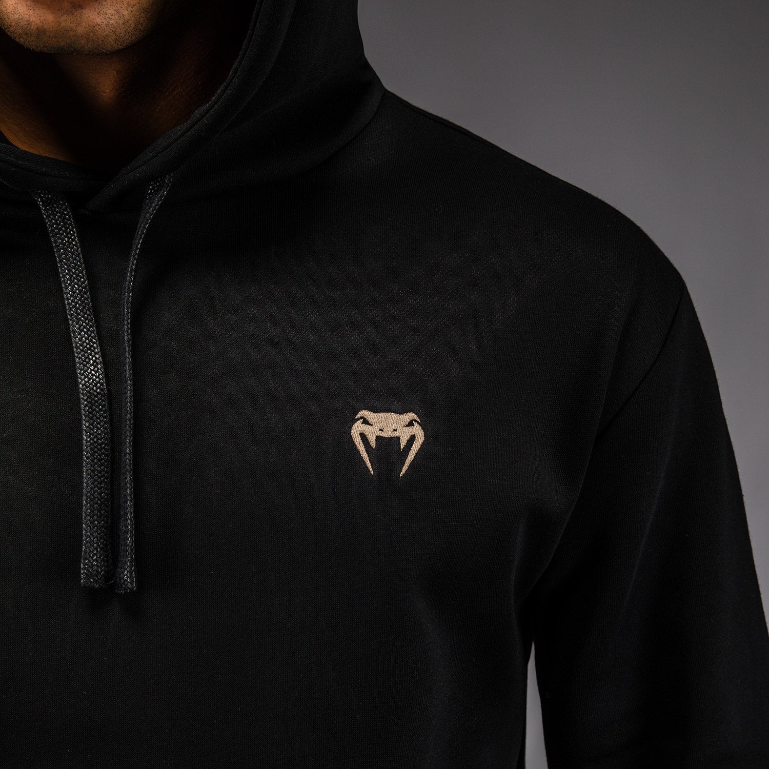 venum-urban-gi-kapuzenpullover-herren-schwarz image 5