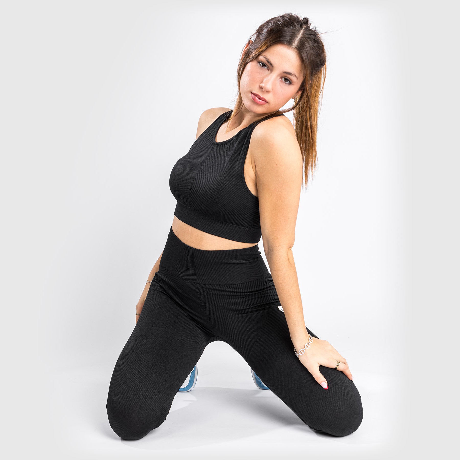 venum-sparring-seamless-leggings-damen-schwarz-2 image 1