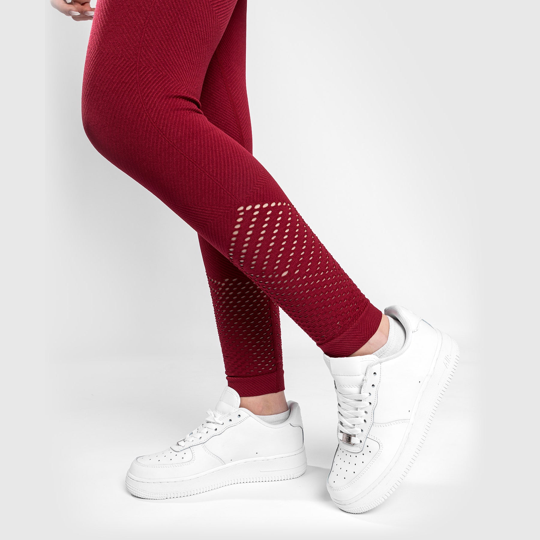 venum-sparring-seamless-leggings-damen-bordeaux-2 image 6