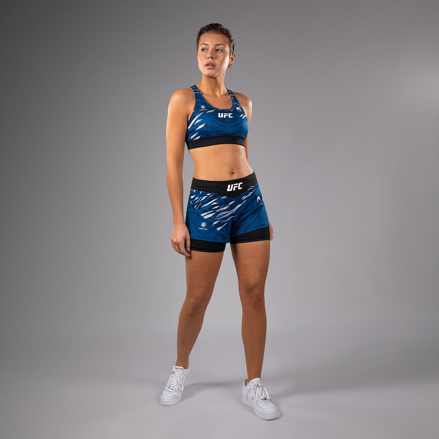 ufc-fusion-by-venum-authentic-fight-night-fight-short-damen-blau image 3