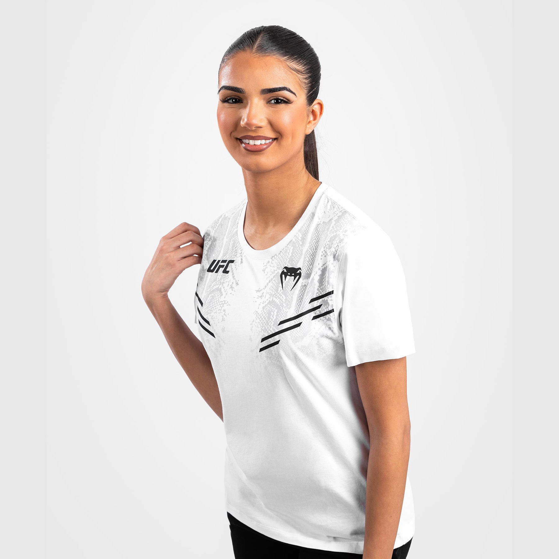 ufc-adrenaline-by-venum-replica-t-shirt-damen-kurzarm-wei image 4