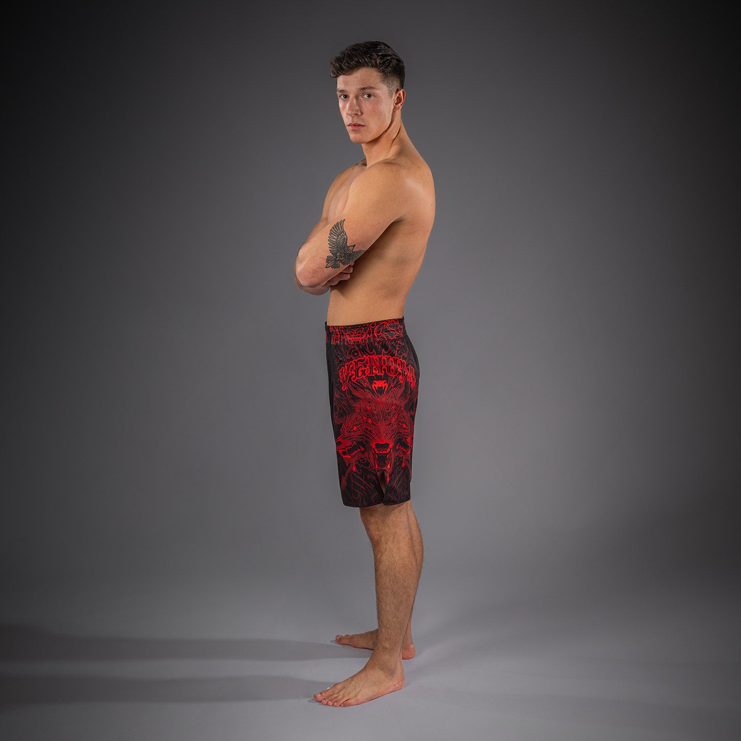 venum-wolf-atak-fightshorts-schwarz-rot image 5