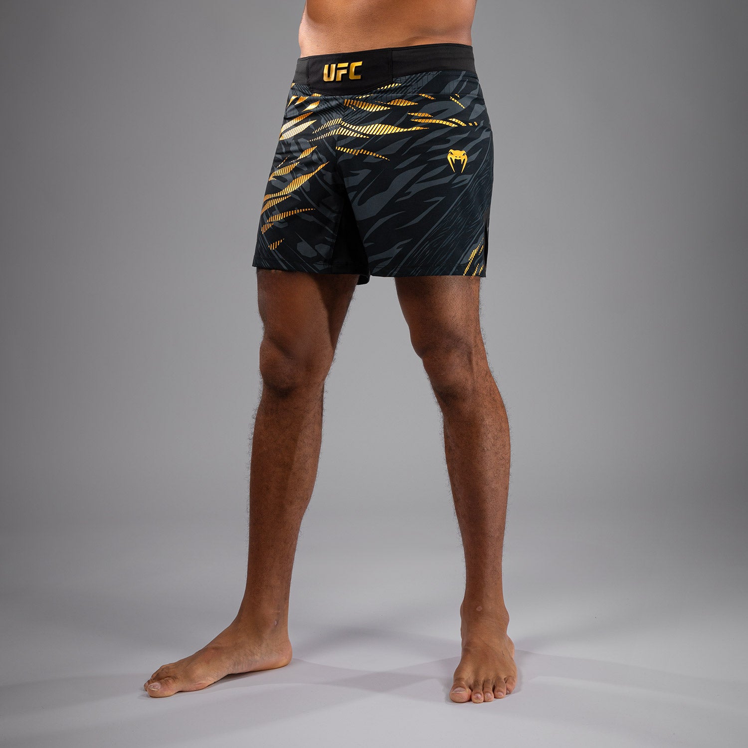 ufc-fusion-by-venum-authentic-fight-night-fight-short-champion-schwarz-gold image 5